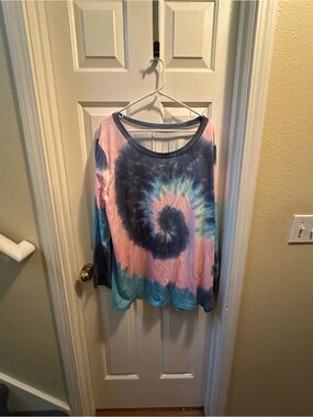 Tie-Dye Spiral Long Sleeve Top - Pink & Blue